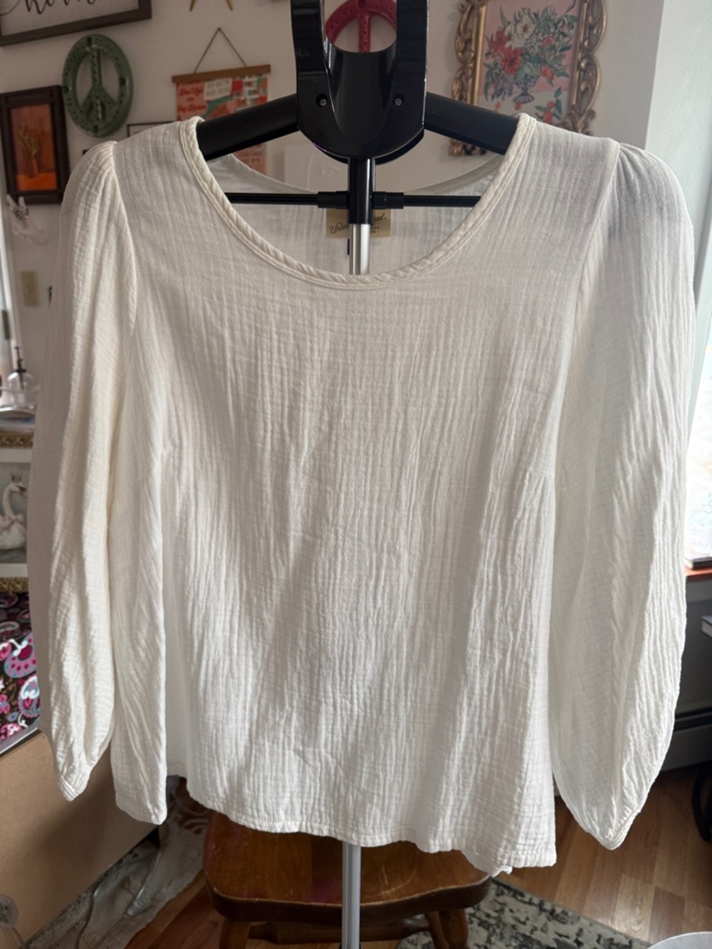 Universal Thread Cream Gauze Long-Sleeve Scoop Neck Top
